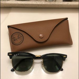 Rayban clubmaster Black frame classic
